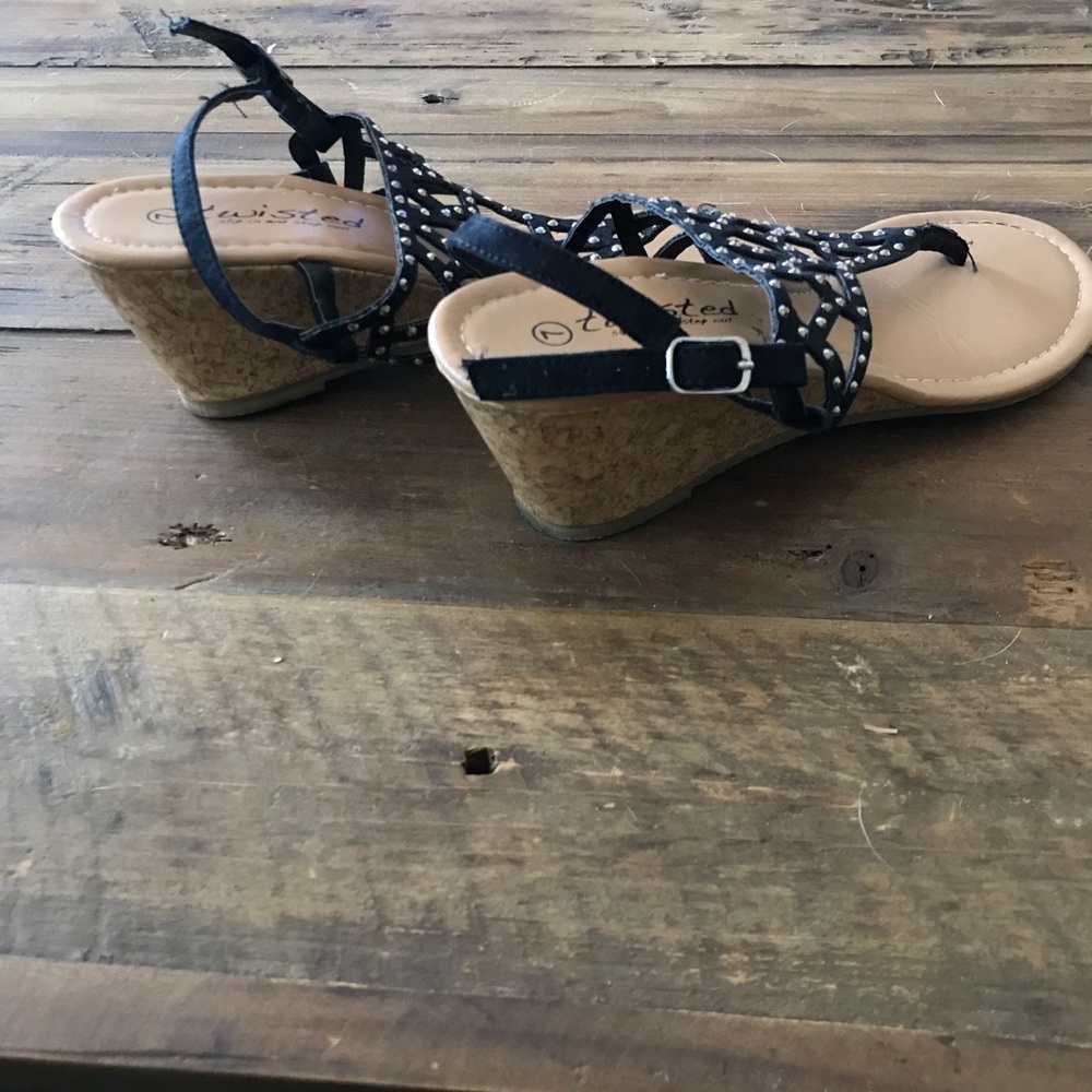 Wedges - Picture 5 of 5